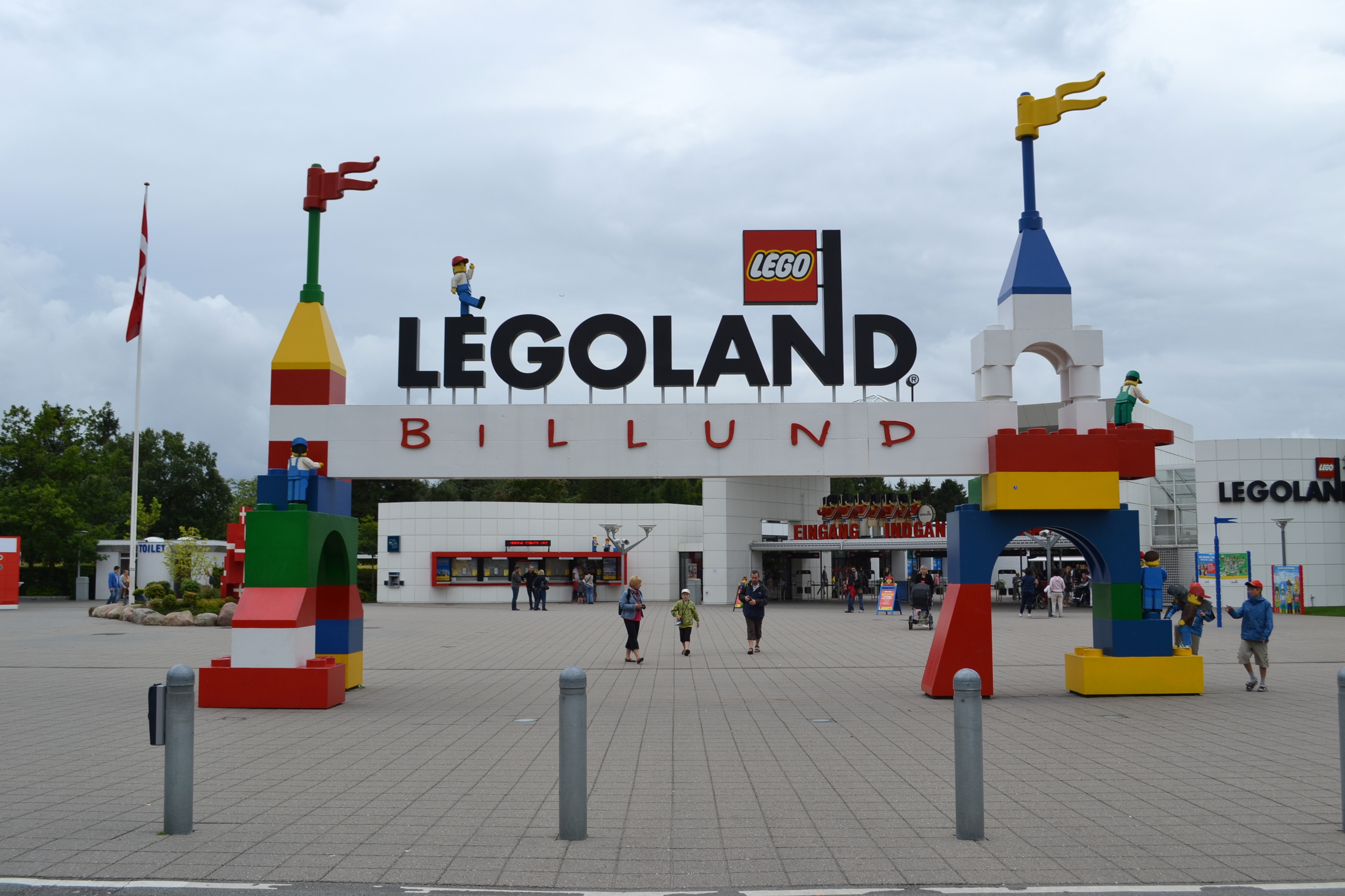 Legoland image from here.